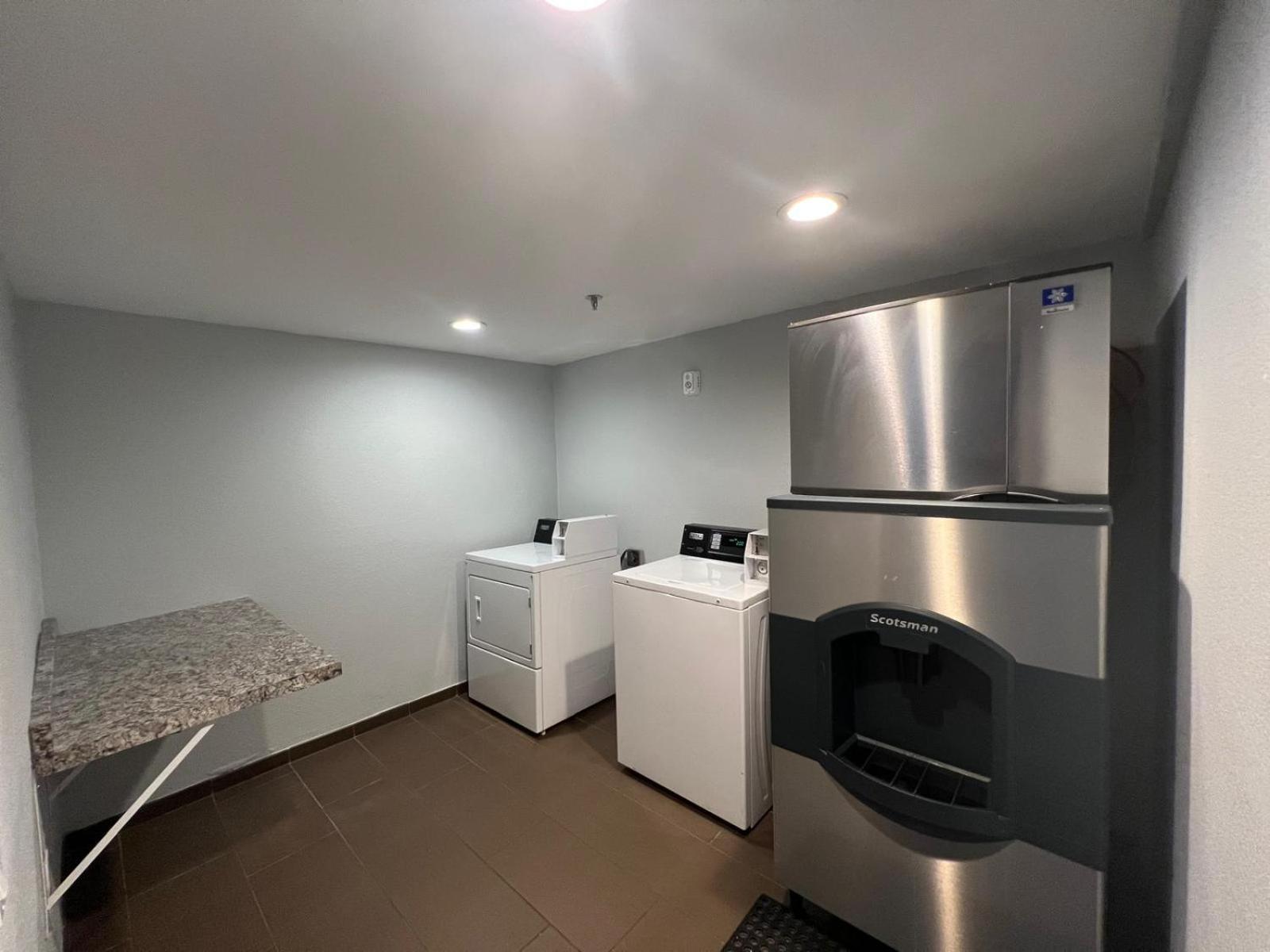 Spark By Hilton Glendale Peoria Phoenix North Екстериор снимка